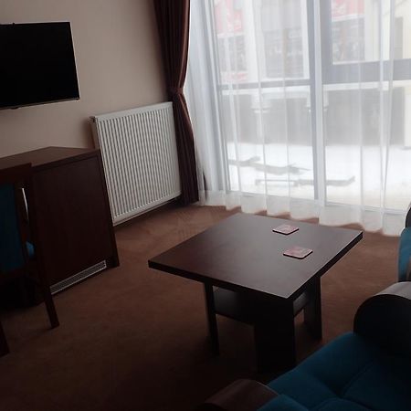Gosciniec Pan Tadeusz II Hotel Гижицко Екстериор снимка