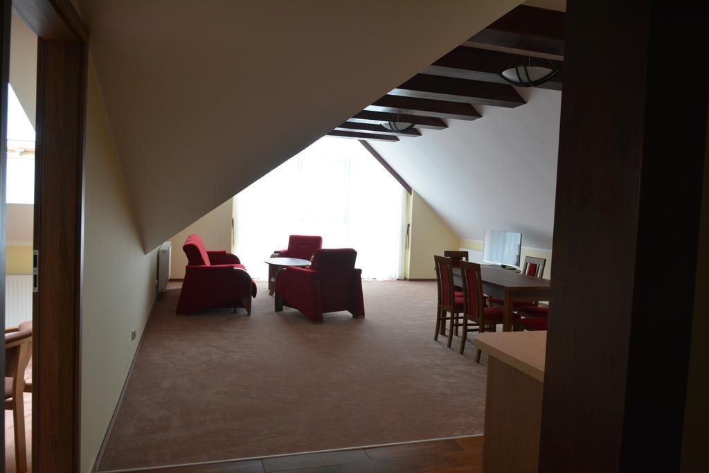Gosciniec Pan Tadeusz II Hotel Гижицко Стая снимка