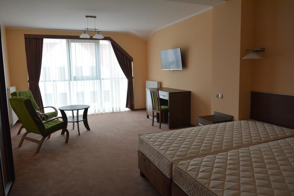 Gosciniec Pan Tadeusz II Hotel Гижицко Стая снимка