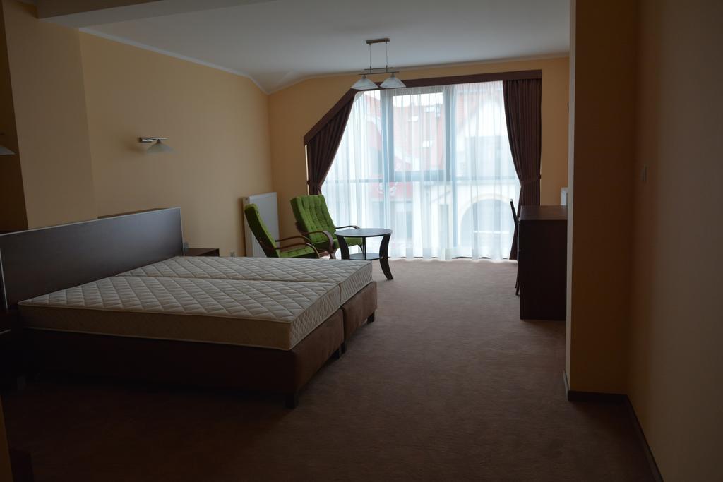 Gosciniec Pan Tadeusz II Hotel Гижицко Стая снимка