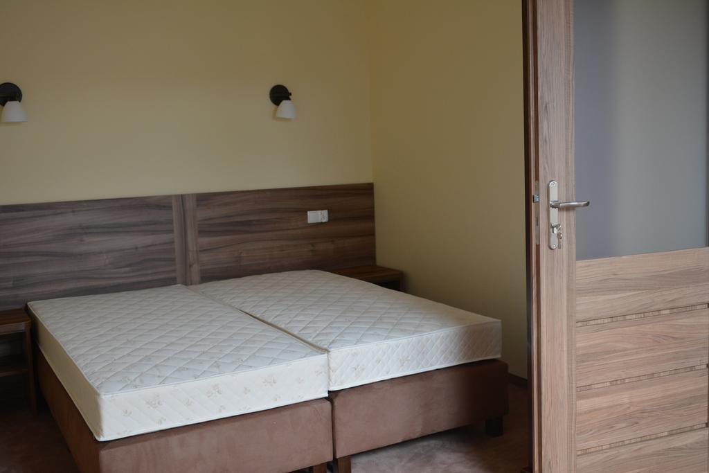 Gosciniec Pan Tadeusz II Hotel Гижицко Стая снимка
