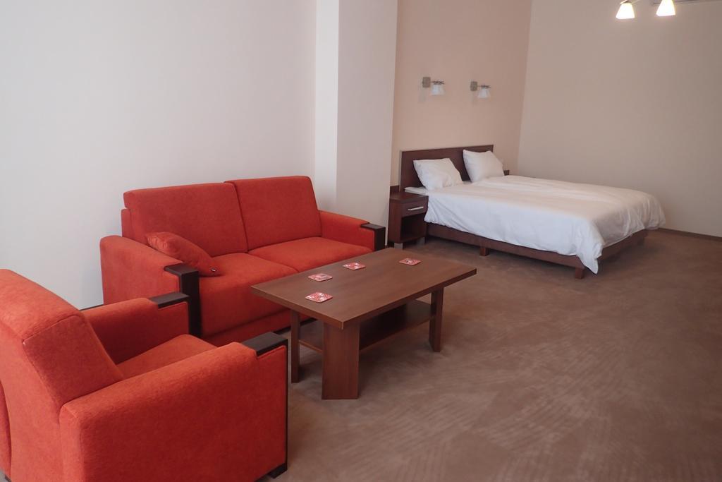 Gosciniec Pan Tadeusz II Hotel Гижицко Екстериор снимка