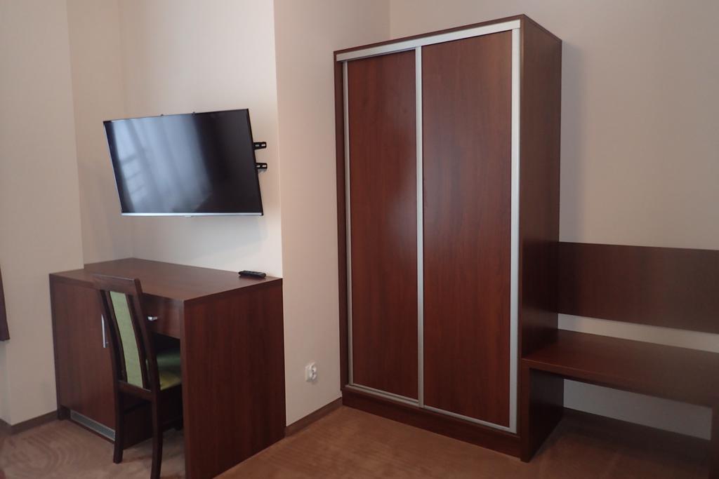 Gosciniec Pan Tadeusz II Hotel Гижицко Екстериор снимка